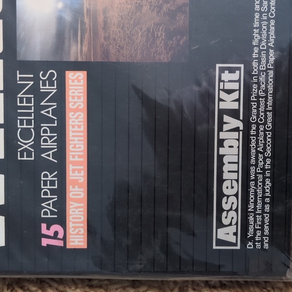 15 Excellent Paper Airplanes - Picture 2 of 4